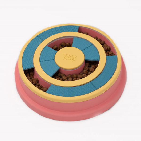ZippyPaws SmartyPaws Puzzler Feeder Wagging Wheel
