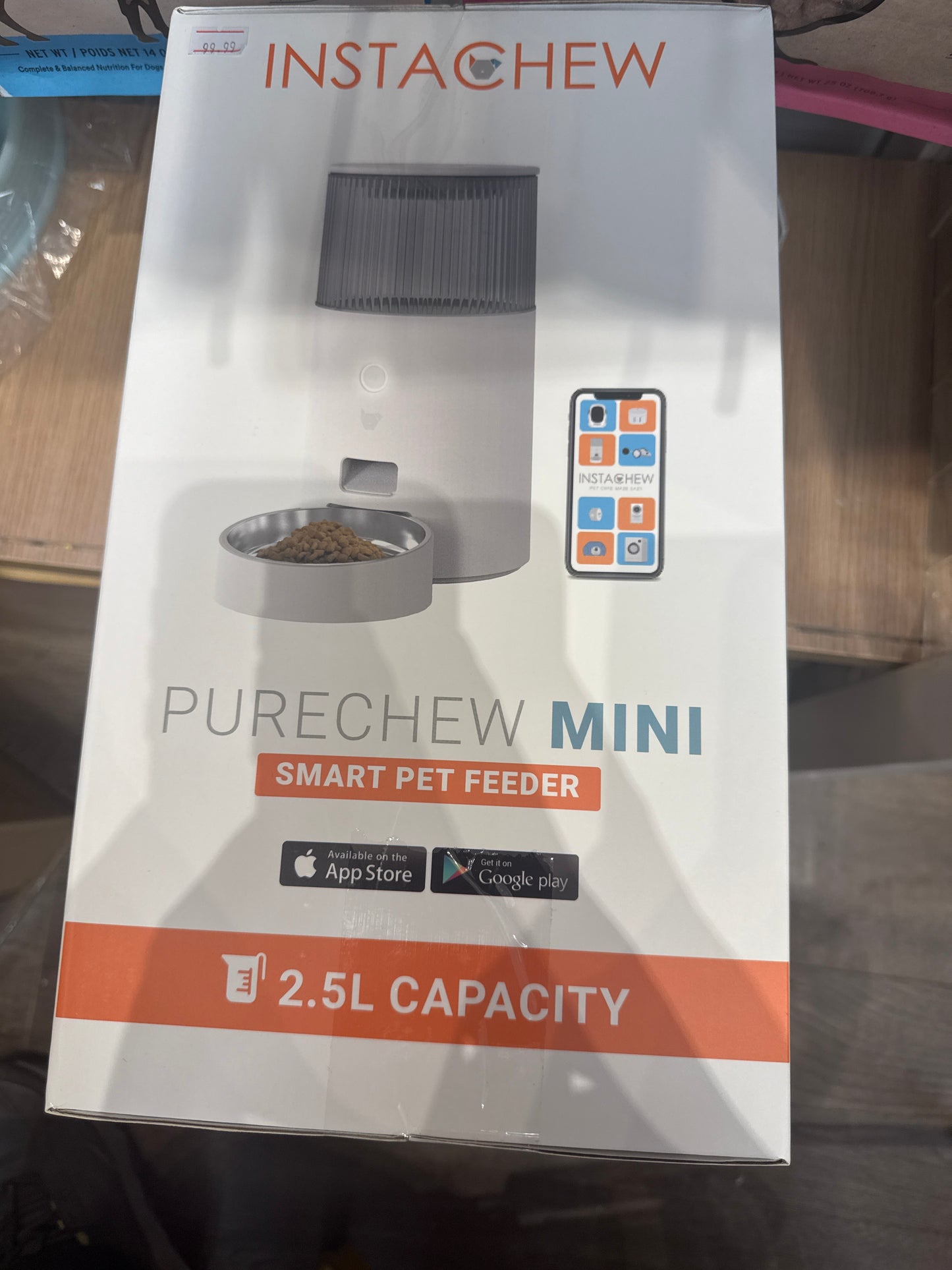 Instachew Purrechew mini.Smart pet feeder