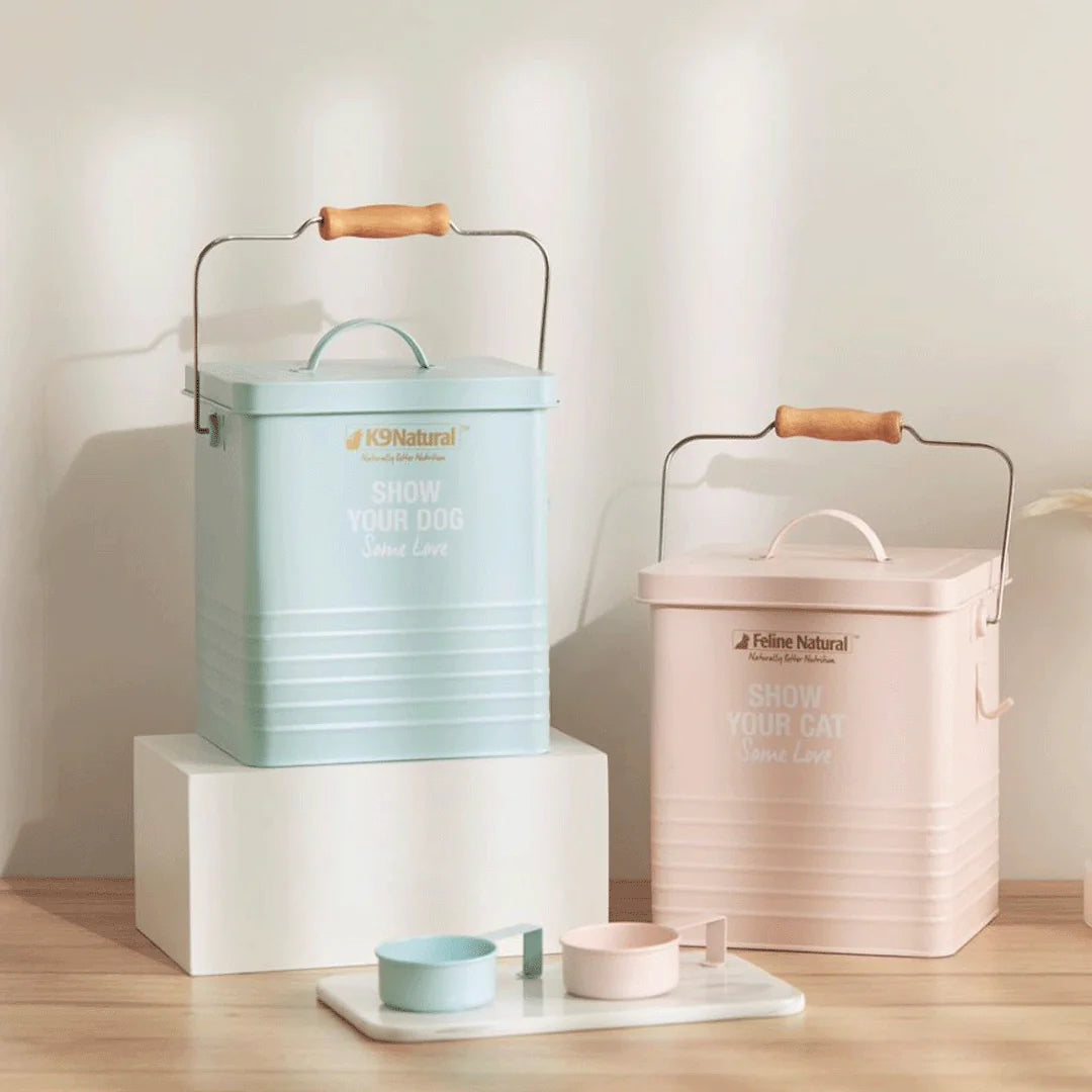 K9 Natural: Food Storage Bin & Scoop