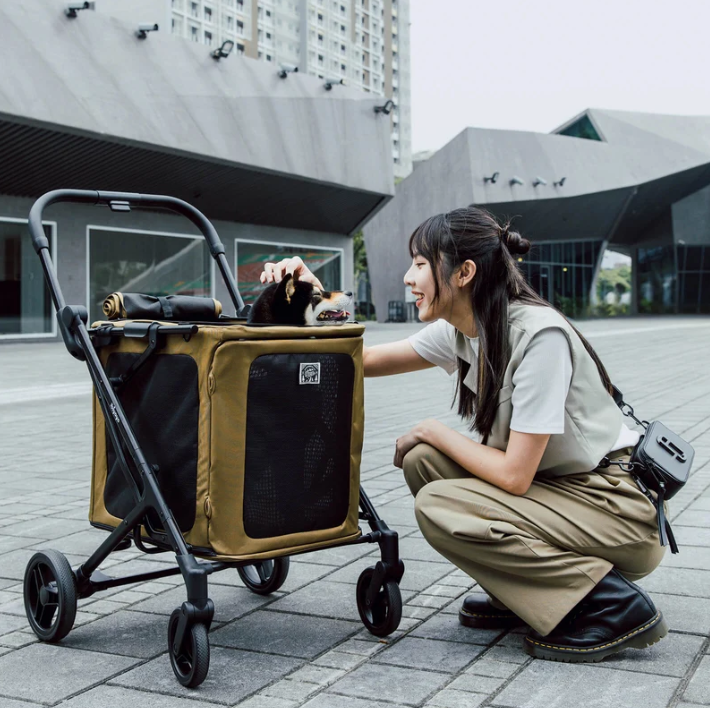 Free MRT ticket × 3-second quick-release hard-shell case – SuperM PRO Pet Stroller