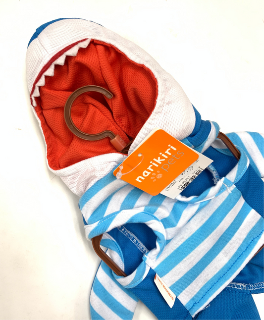 Narikiri pets blue shark clothing with hat