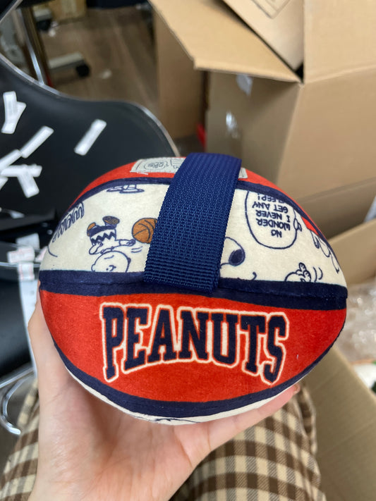 Peanuts dog toy